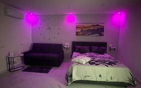 Vinny'S House